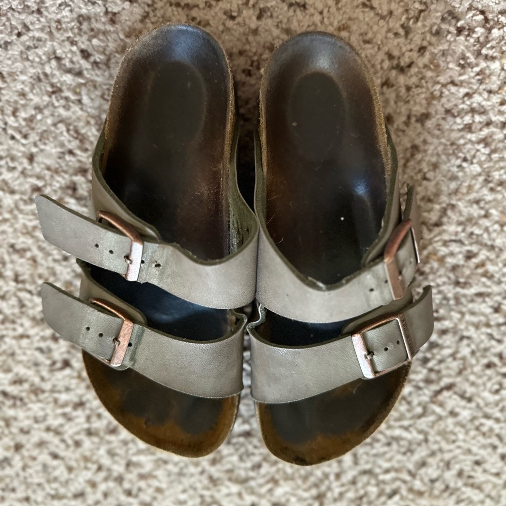 Birks kids size 6